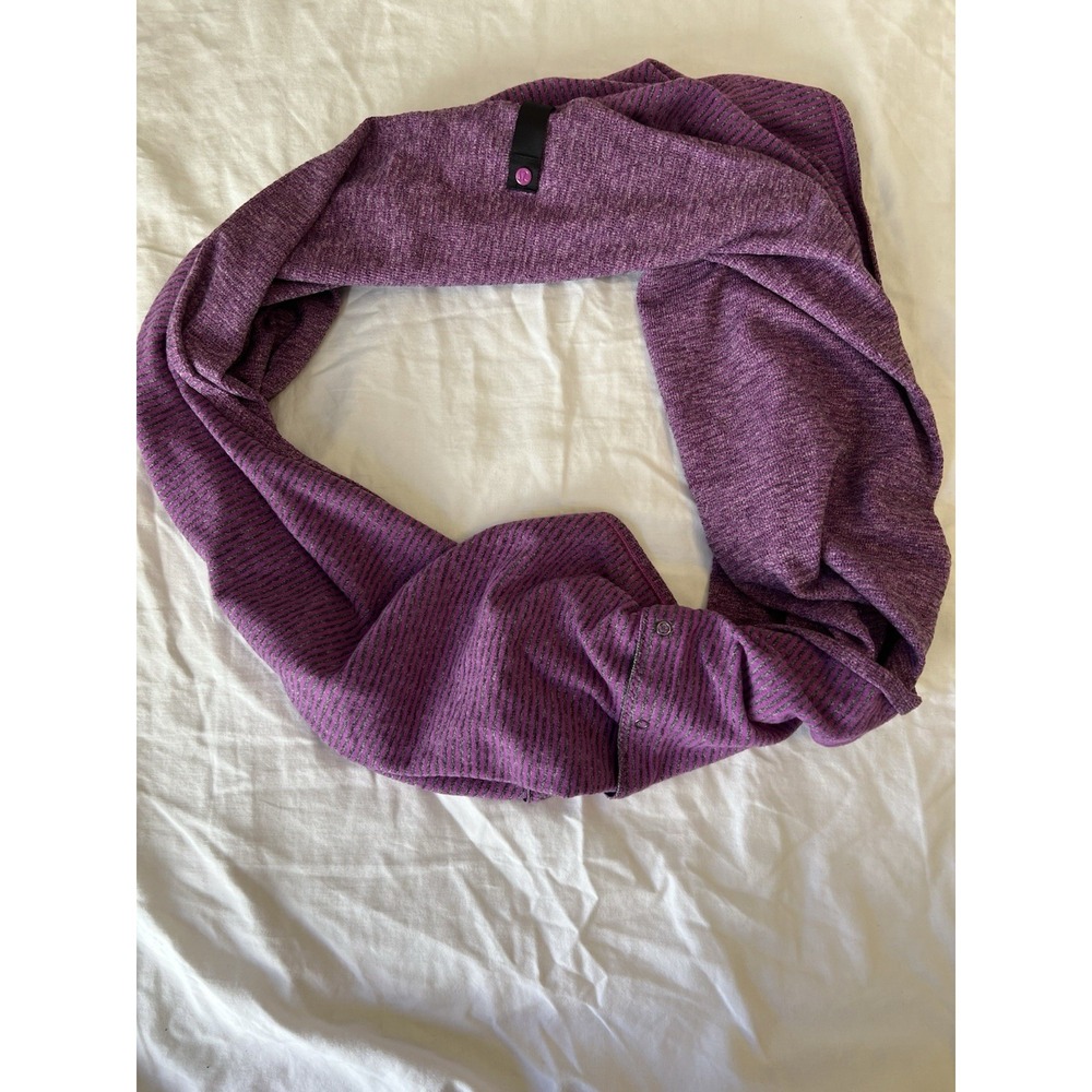 Lululemon Vinyasa Scarf Purple Heathered Stripe Snap Infinity Wrap Scarf